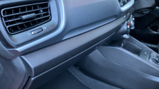 Kia Stonic 1.4 MPi 2 5dr Petrol Estate